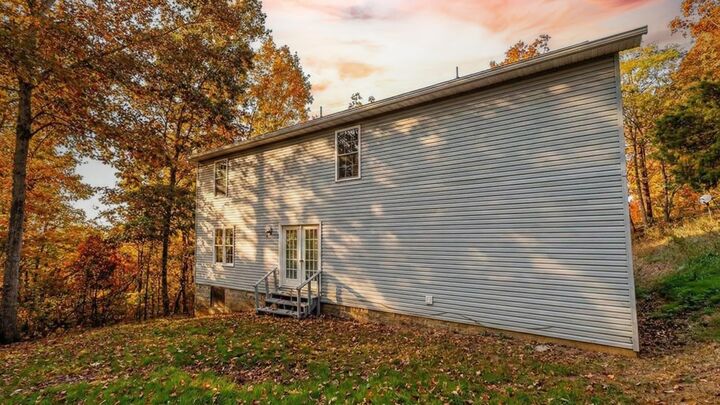 Property Photo: 290 Ridgeview Drive WV 25535