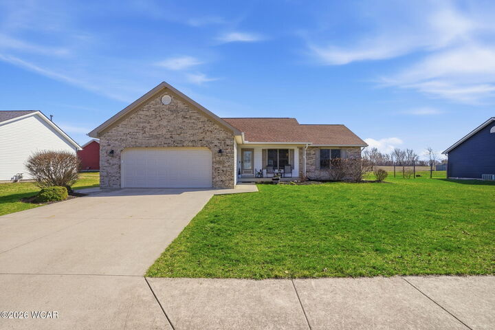 Property Photo:  112 Parkview Drive  OH 45334 