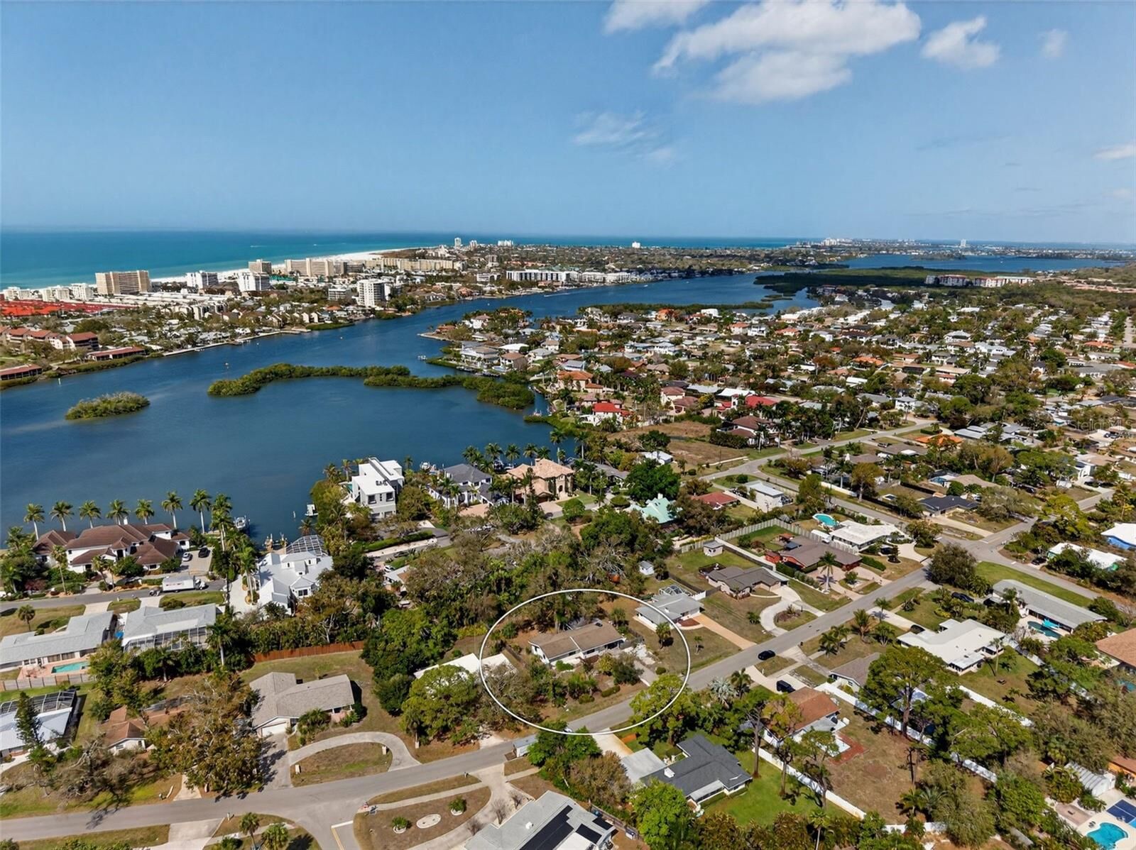 Property Photo:  6338 Beechwood Avenue  FL 34231 