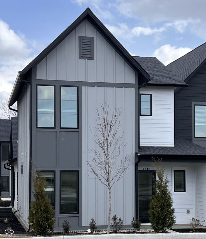 Property Photo:  16518 Deerpath Way  IN 46074 