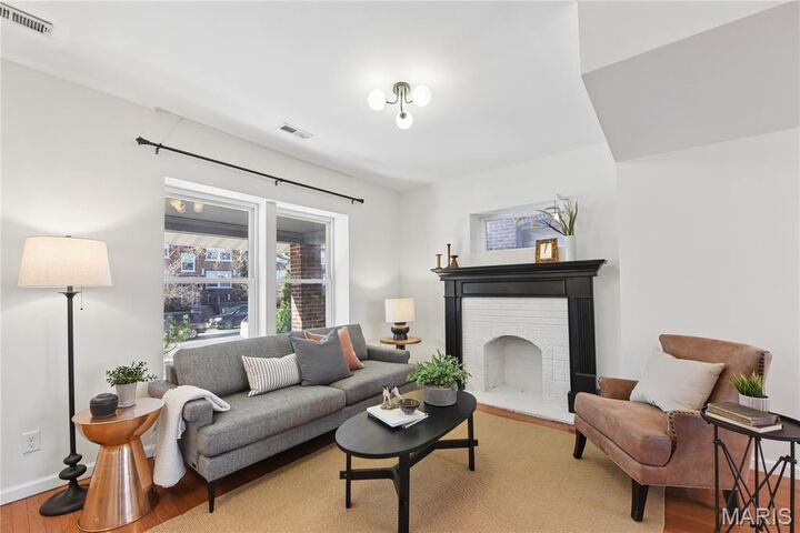 Property Photo:  4449 Shaw Boulevard  MO 63110 