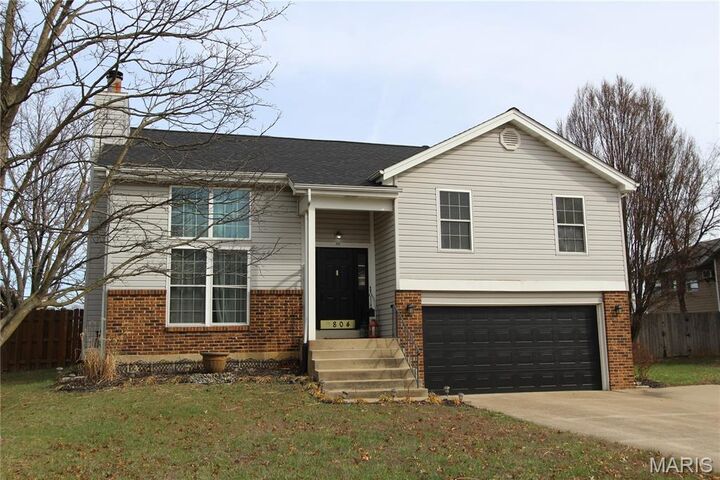 Property Photo:  804 Woolwick Court  MO 63304 
