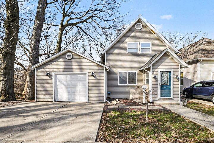 Property Photo: 1301 Harrison Avenue MI 49085