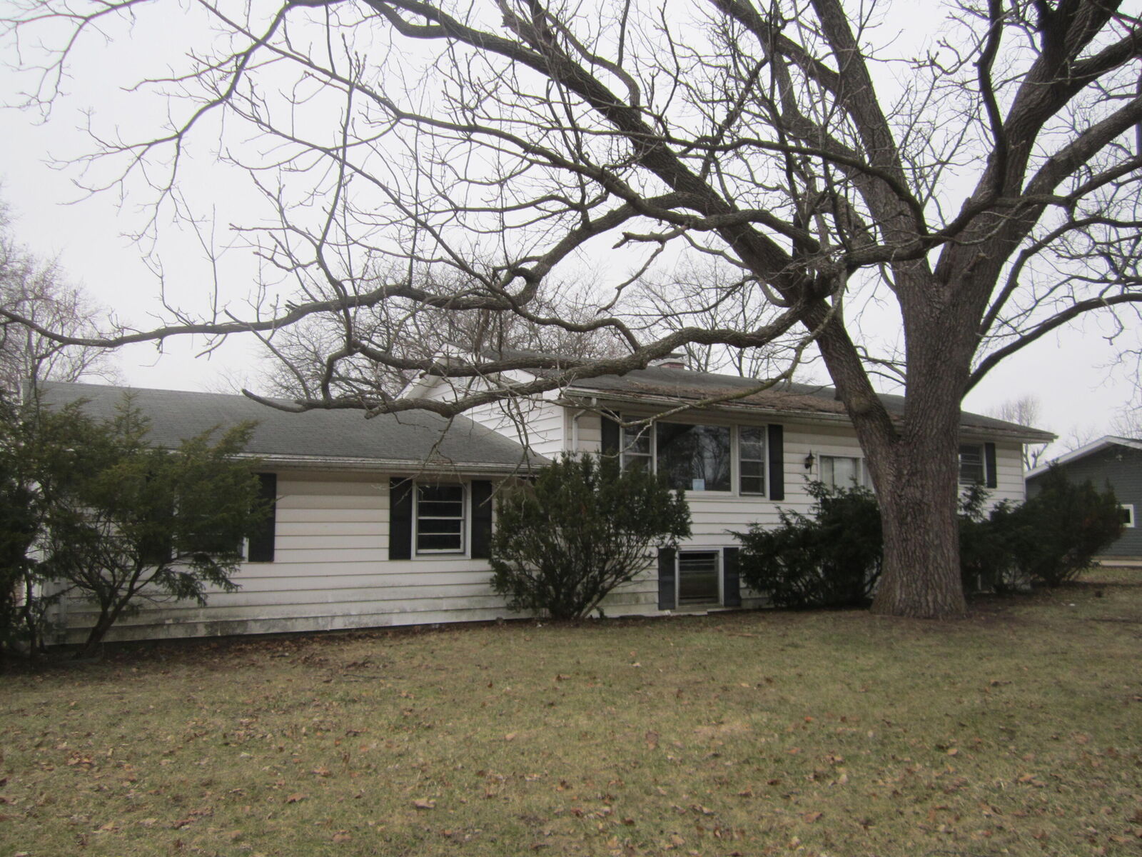 Property Photo: 804 Canterbury Drive MI 49091