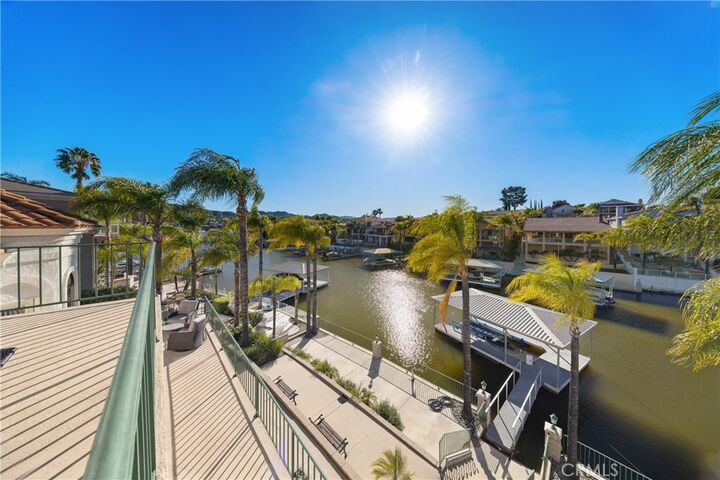 Property Photo:  30181 Swan Point  CA 92587 