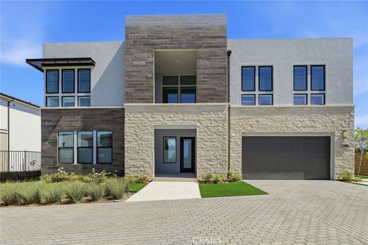 Property Photo: 22801 Seaqua Circle CA 91311
