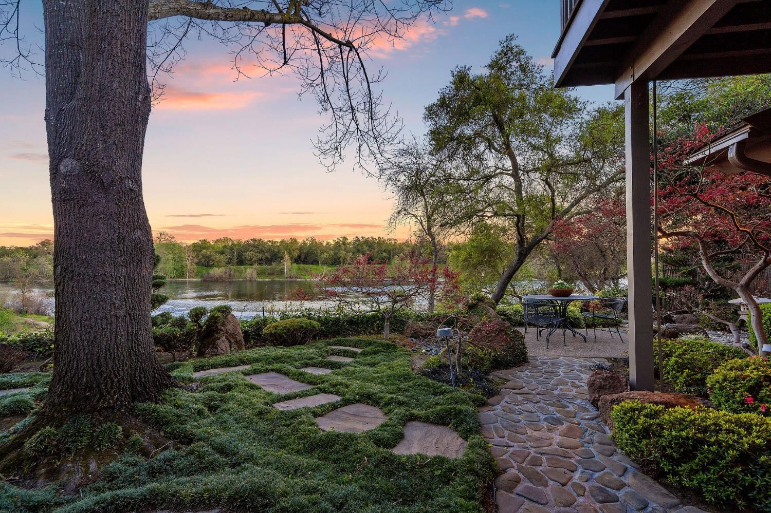 Property Photo:  23 Riverbank Place  CA 95608 