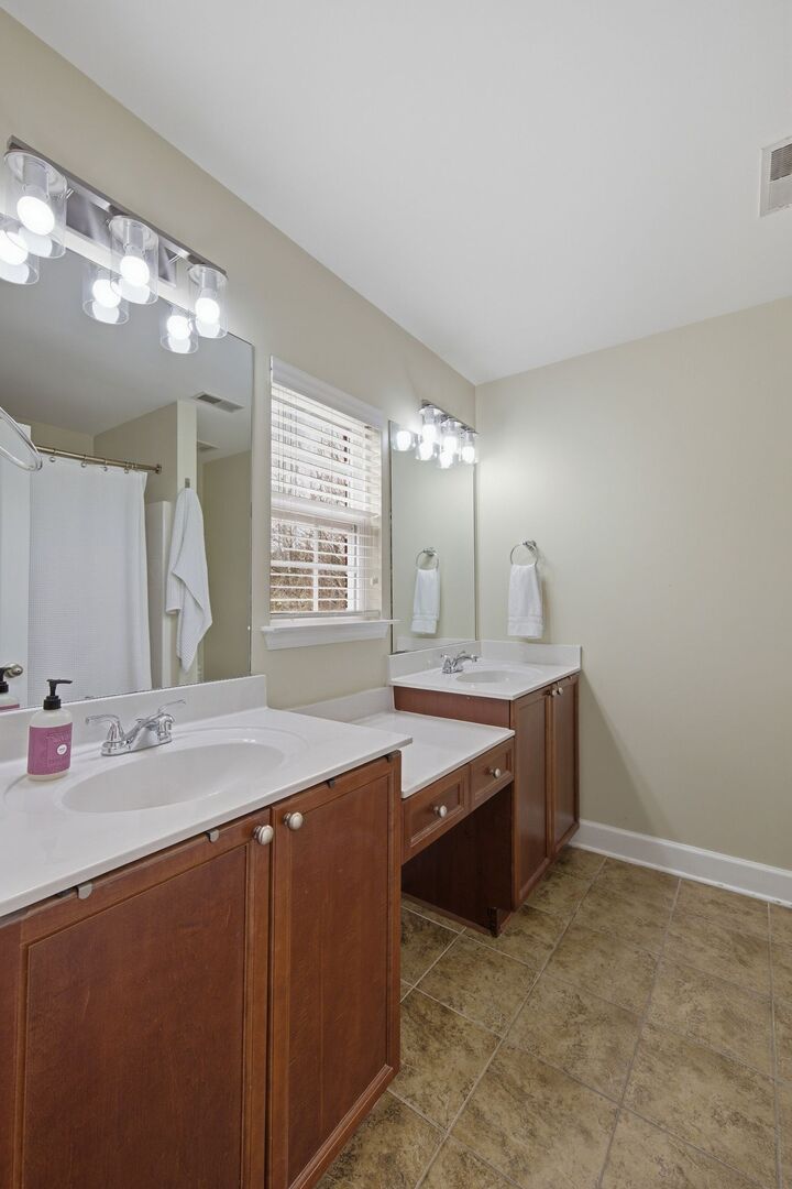 Property Photo:  1505 Tolkien Ln  TN 37211 