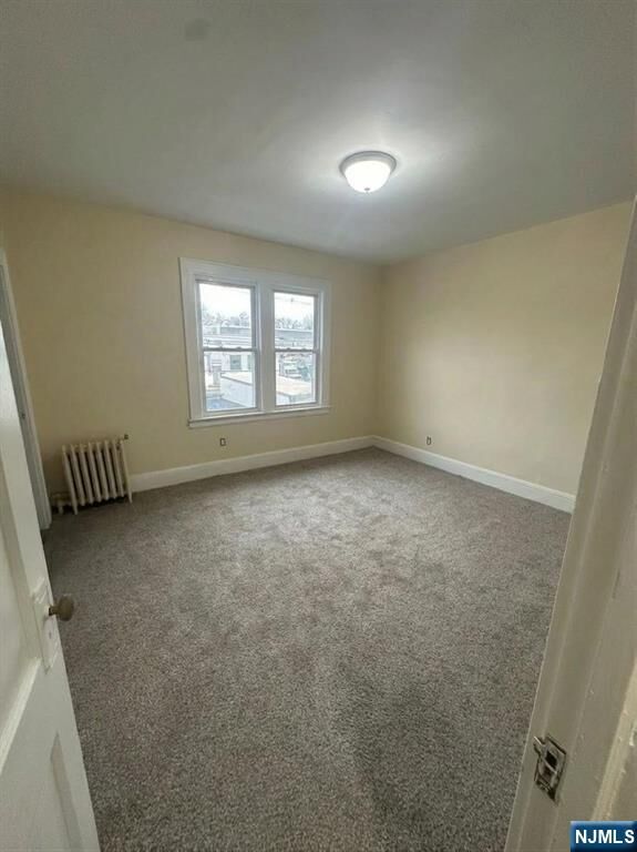 Property Photo:  6 Field Road  NJ 07040 