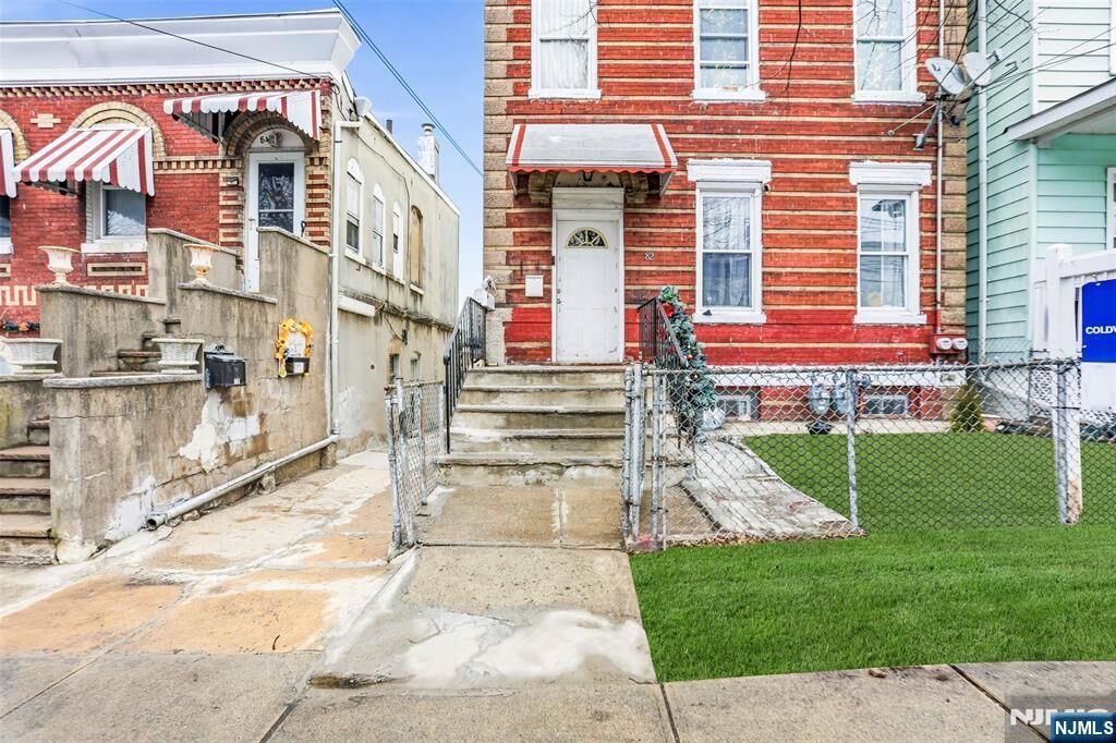 Property Photo:  82 Randolph Avenue  NJ 07011 