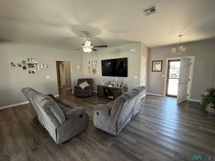 Property Photo: 2412 W Briscoe Avenue NM 88210