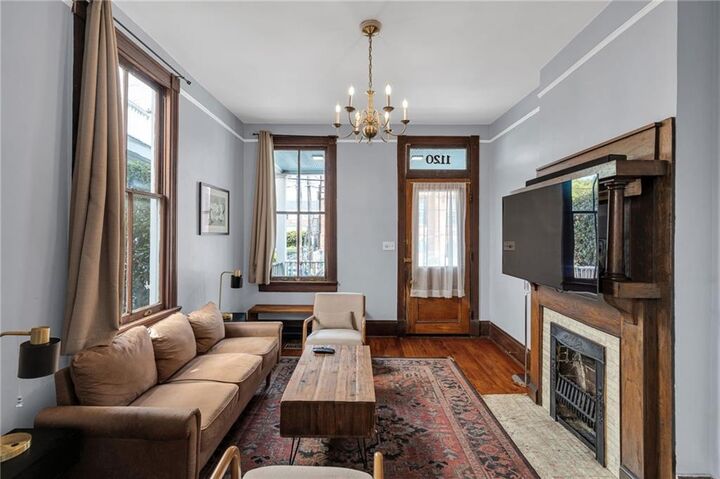 Property Photo:  1118 20 Milan Street  LA 70115 