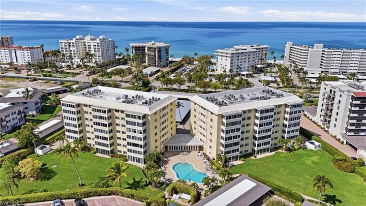 Property Photo:  3410 Gulf Shore Blvd N 702  FL 34103 