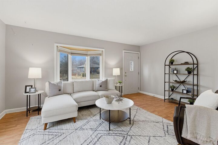 Property Photo:  3804 Scott Avenue N  MN 55422 