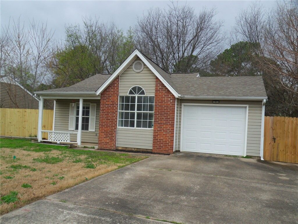 Property Photo:  2937 N Fiesta Drive  AR 72703 