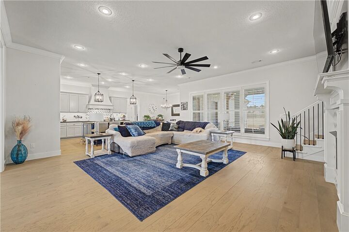 Property Photo:  4001 Rolling Meadows Drive  AR 72756 