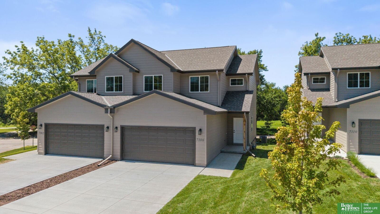 Property Photo:  7106 N 79th Court  NE 68122 