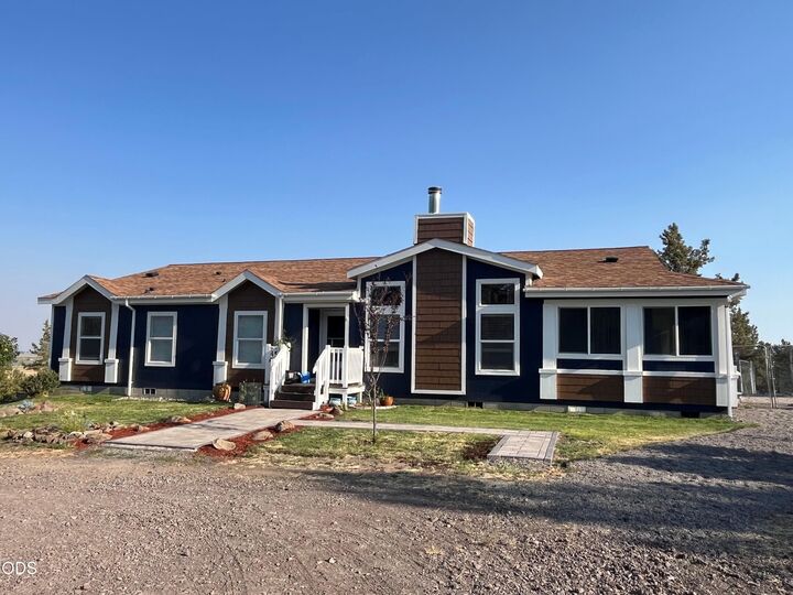 Property Photo: 6710 Jake Road OR 97601