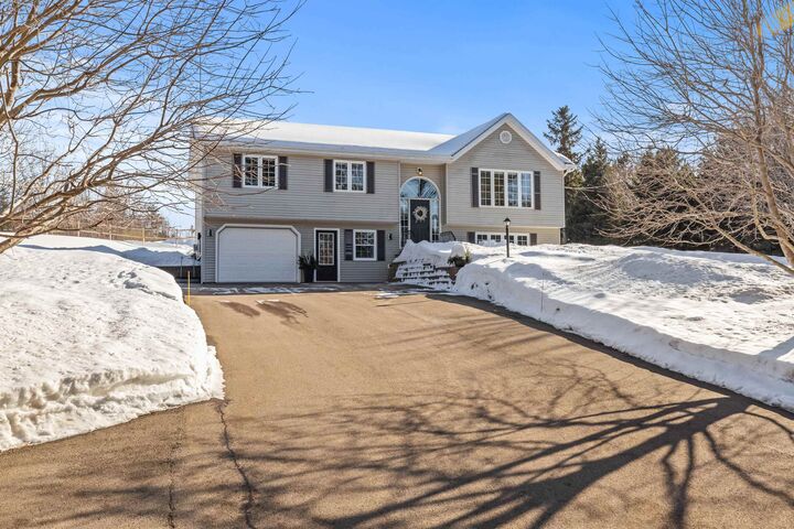 Photo de la propriété:  1422 Gladstone Road  PE C0A 1W0 