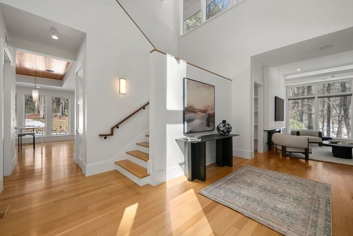 Property Photo:  11 Winthrop Circle  MA 02493 
