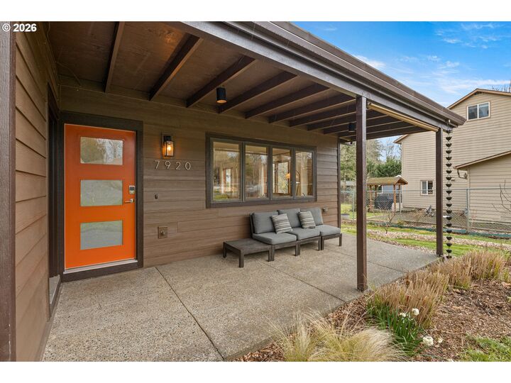 Property Photo:  7920 SW 82nd Ave  OR 97223 