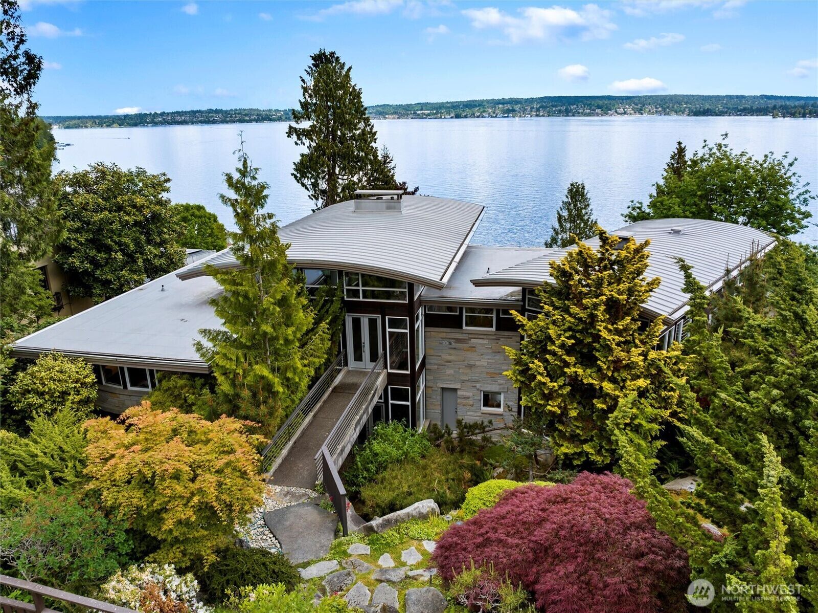 Property Photo: 4502 55th Avenue NE WA 98105