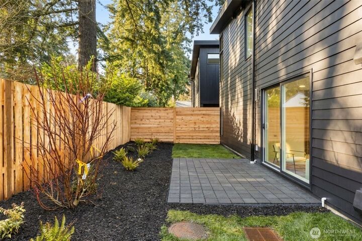 Property Photo:  14035  Densmore Avenue N  WA 98133 