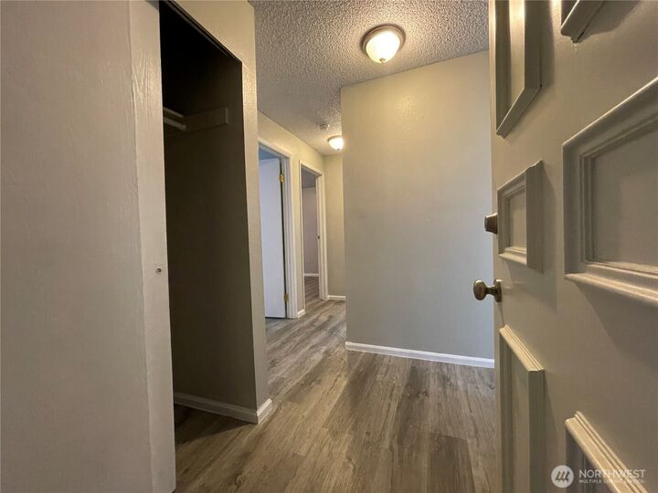 Property Photo:  2929 SE Mile Hill Drive A3  WA 98366 