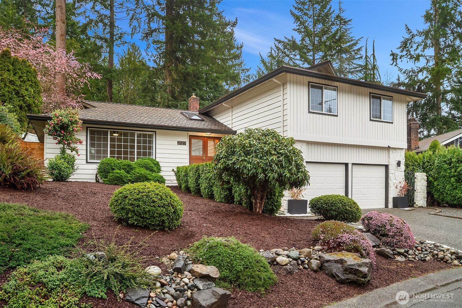 Property Photo:  2127  159th Court SE  WA 98012 