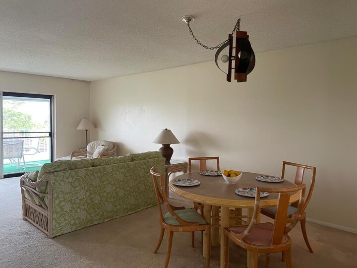 Property Photo:  4629 Poinciana Street Apt 409  FL 33308 