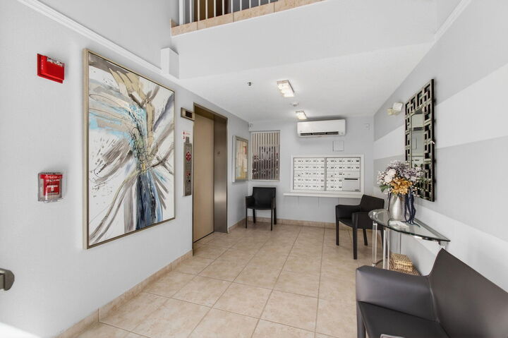 Property Photo:  5749 Gemstone Court 406  FL 33437 