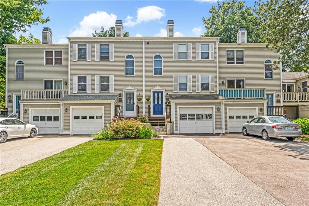 Property Photo: 506 Clarks Row RI 02809
