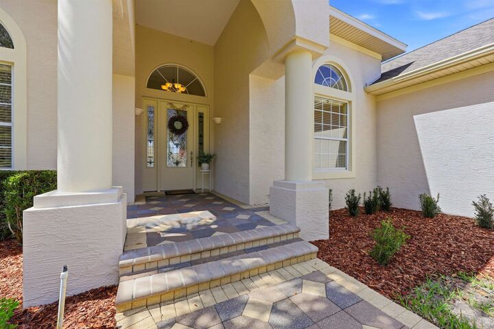 Property Photo: 249 Fiddlers Point Dr FL 32080