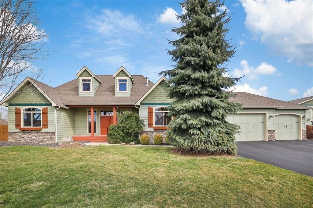 Property Photo:  10018 N Moss Ln  WA 99208 