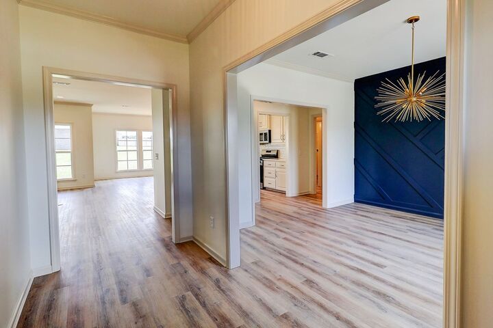 Property Photo: 201 Courtland Dr. AL 36301