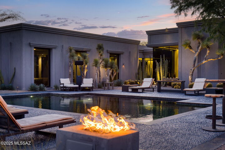 Property Photo:  3978 N Canyon Ranch Drive  AZ 85750 