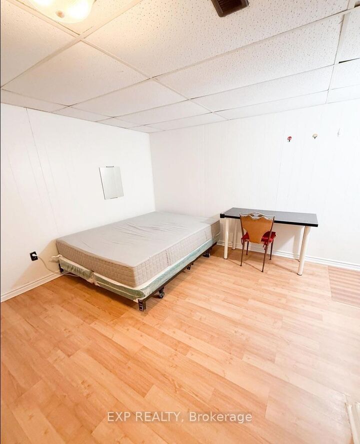 Photo de la propriété: 500 Drewry Avenue Basement Room 1 ON M2R 2L1