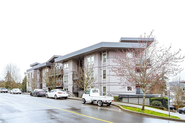 3240 Jacklin Rd #402 — photo 1