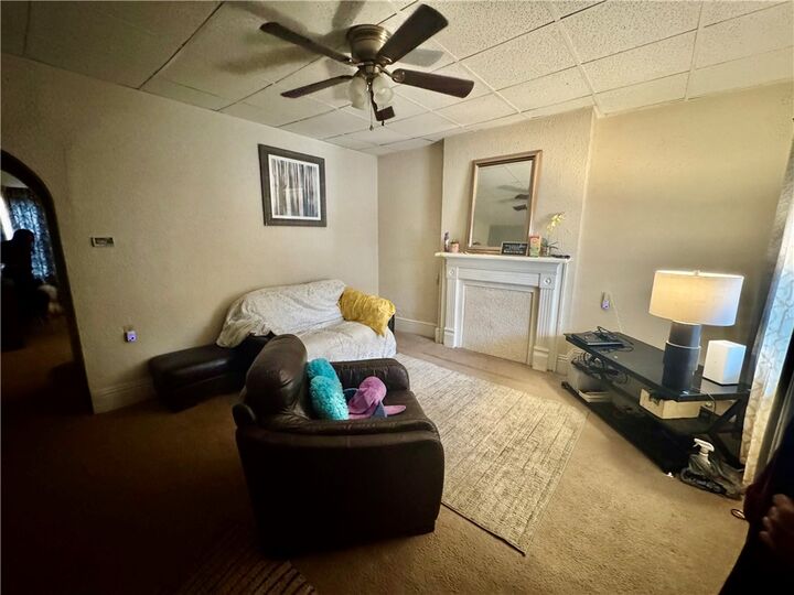 Property Photo:  606 E 17th Ave  PA 15120 