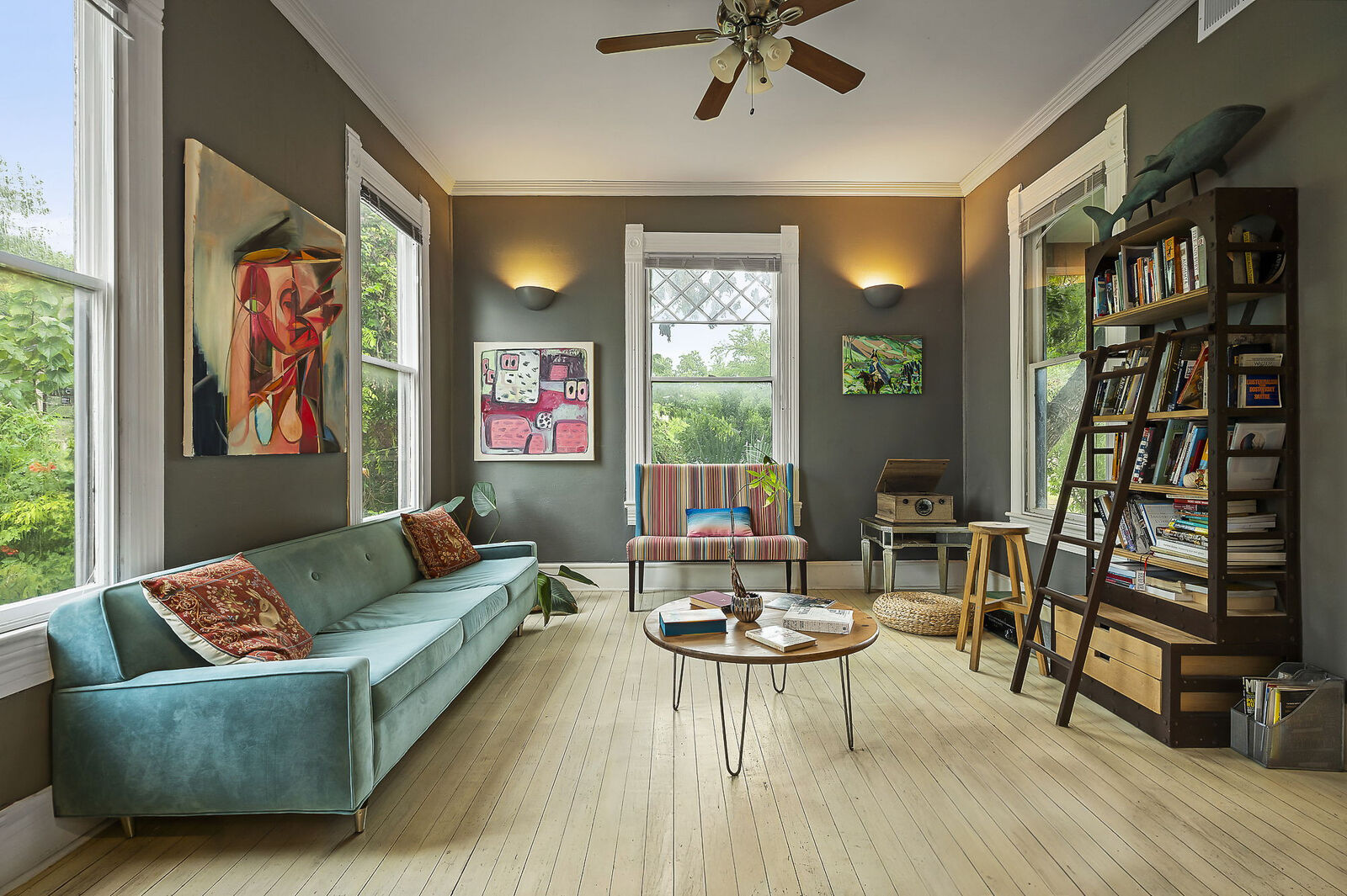 Property Photo: 1007 E 8th Street TX 78702