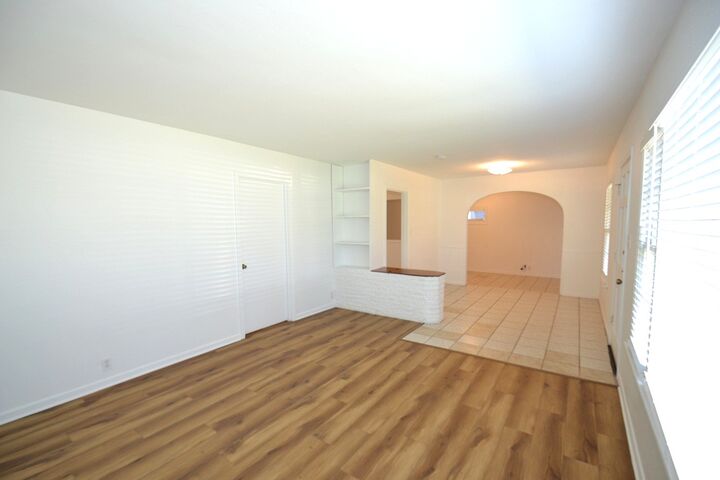Property Photo: 1211 Ridgemont Drive TX 78723