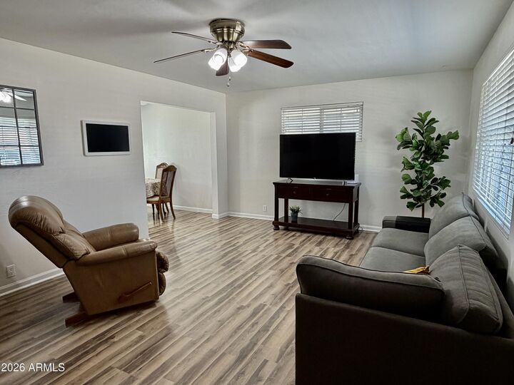 Property Photo:  543 W 18th Street  AZ 85281 