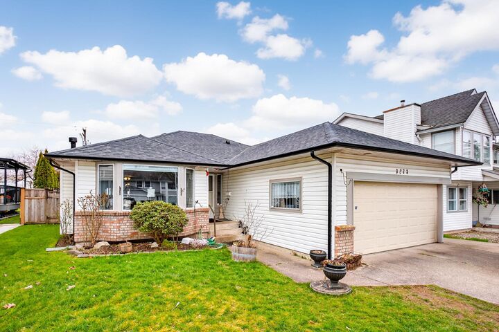 3273 264A Street — photo 1