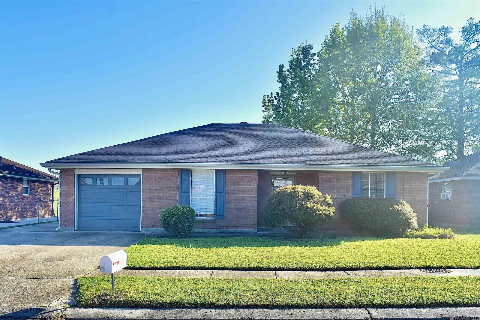 Property Photo:  5144 Lee Place  LA 70072 