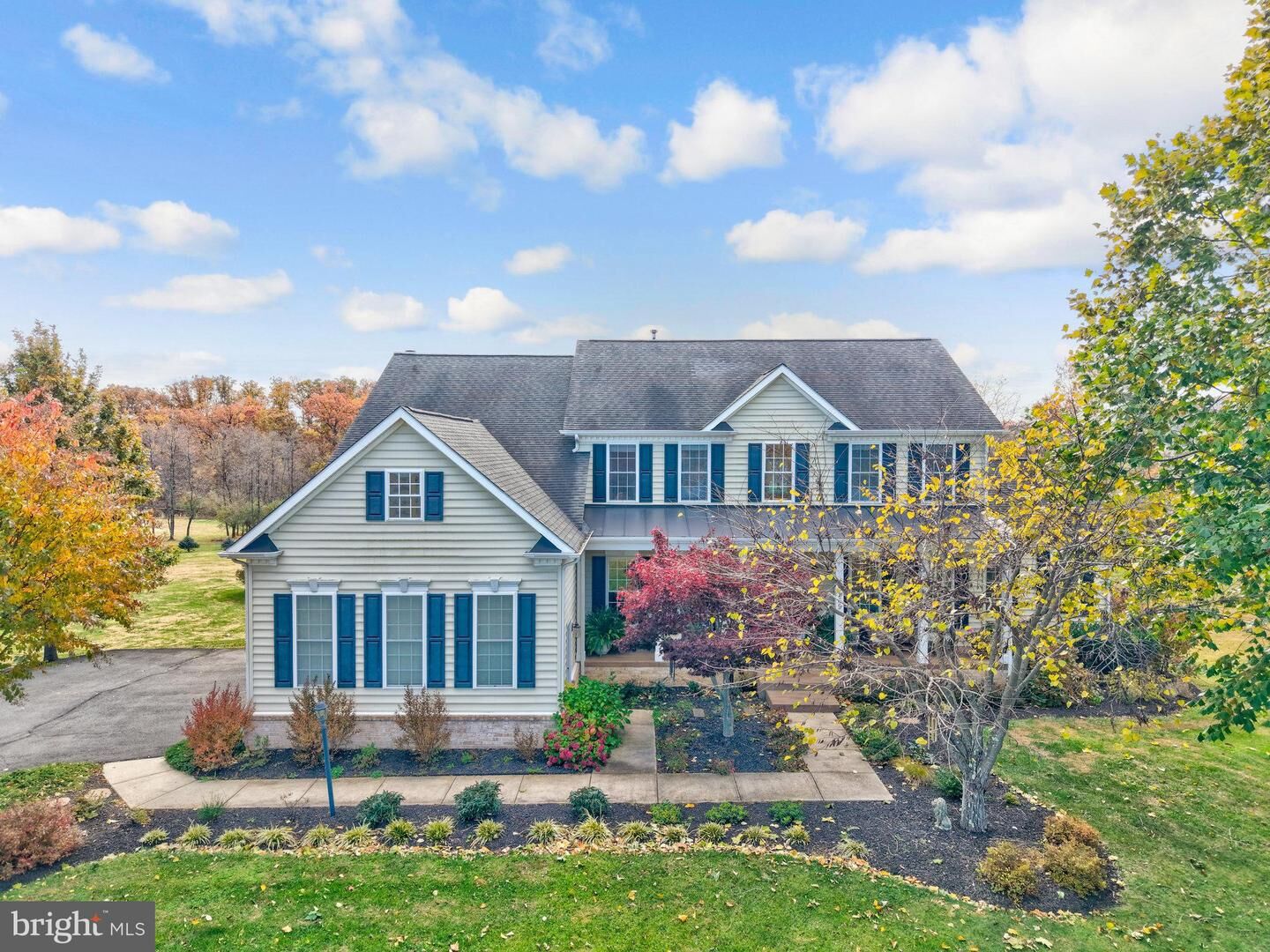 Property Photo:  36169 Silcott Meadow Place  VA 20132 