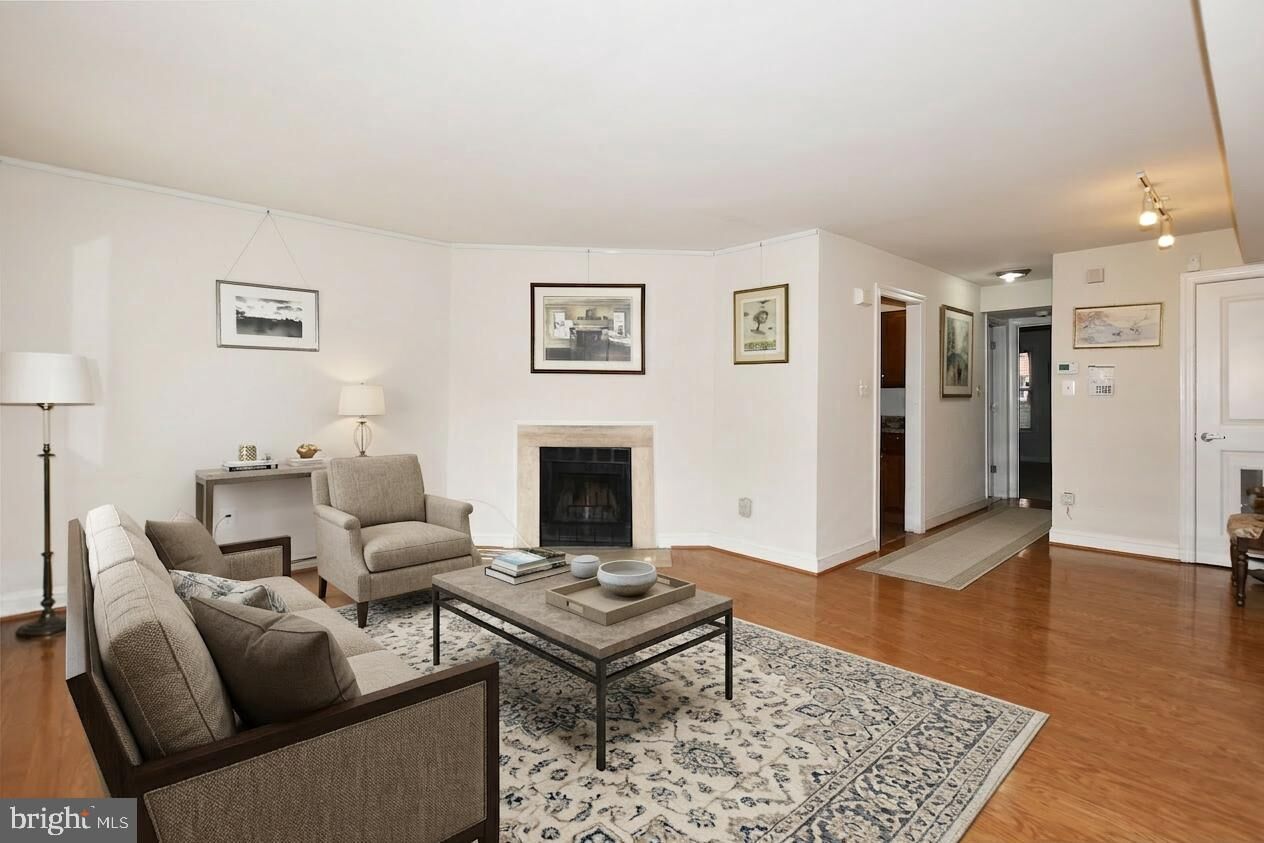 Property Photo:  35 14th Street NE 35  DC 20002 