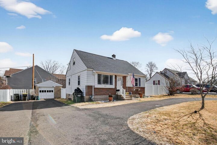 Property Photo: 2411 Horsham Road PA 19040