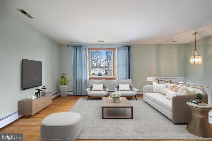 Property Photo:  316 Dogwood Road  MD 21108 