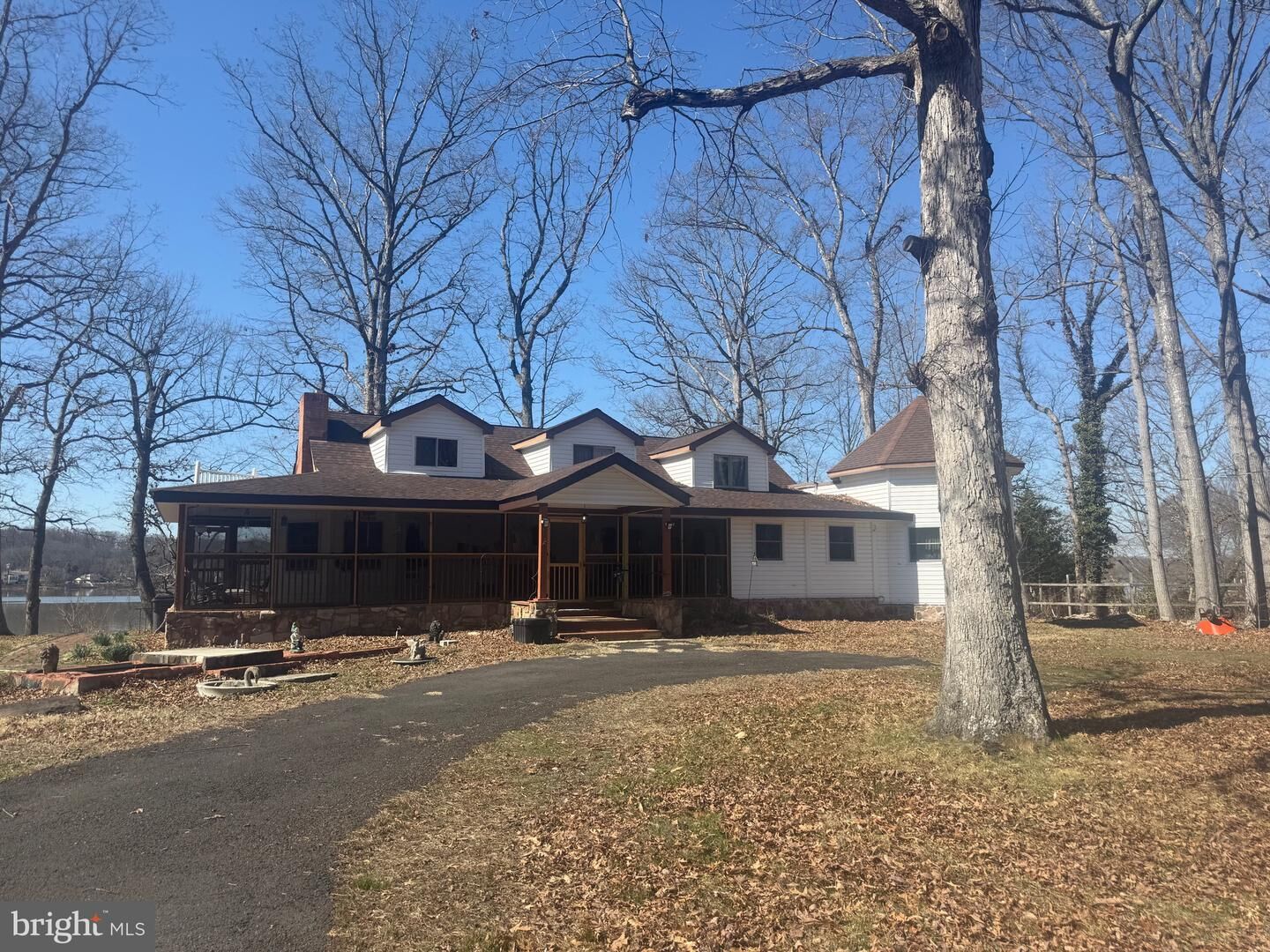 Property Photo:  18330 Possum Point Road  VA 22026 