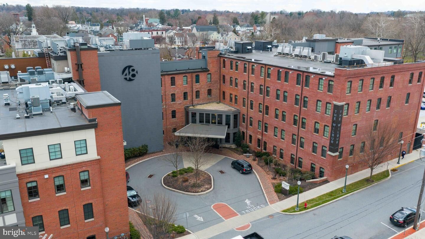 Property Photo: 48 N Broad Street 205 PA 17543